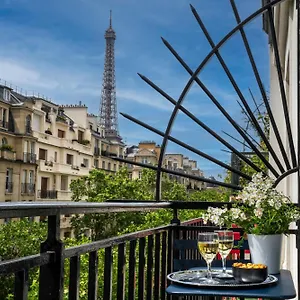 3* Отель Le Cercle Tour Eiffel