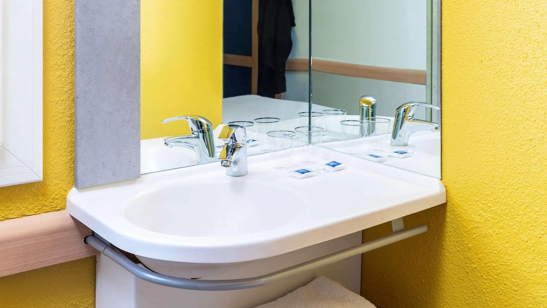 Ibis Budget Paris Porte De Vincennes 2*,